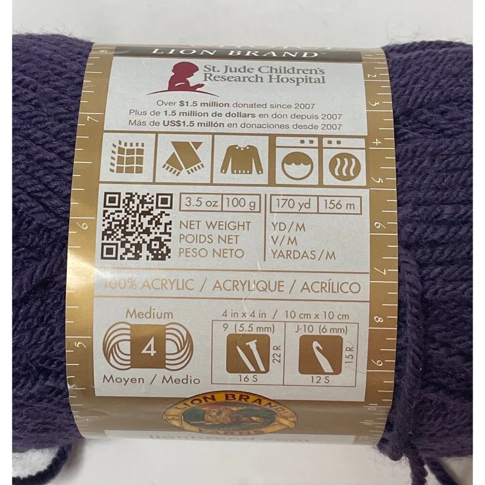 Vannas Choice Lion Brand Medium 4 Acrylic 170 YD Yarn Skein Purple